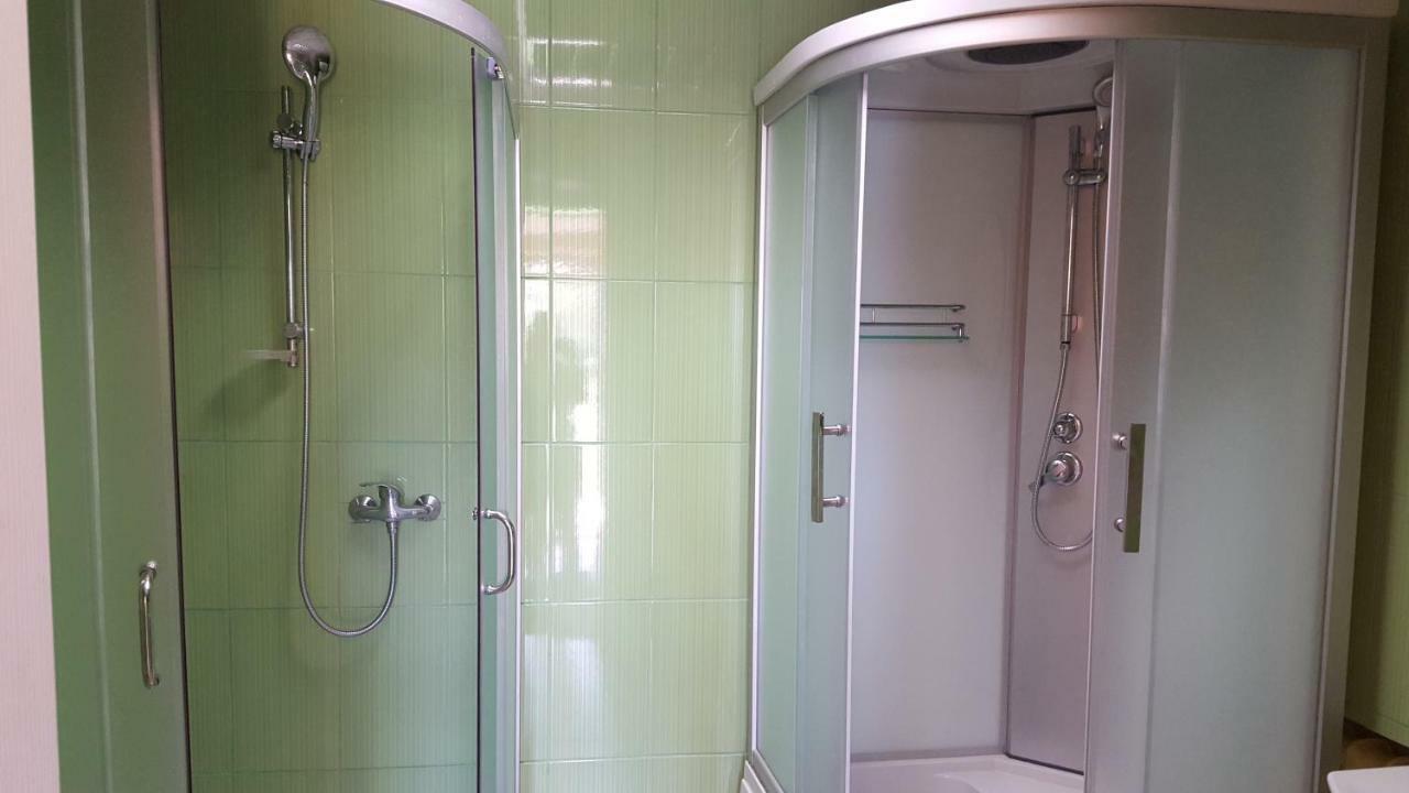 Hotel In Kraslava Bagian luar foto